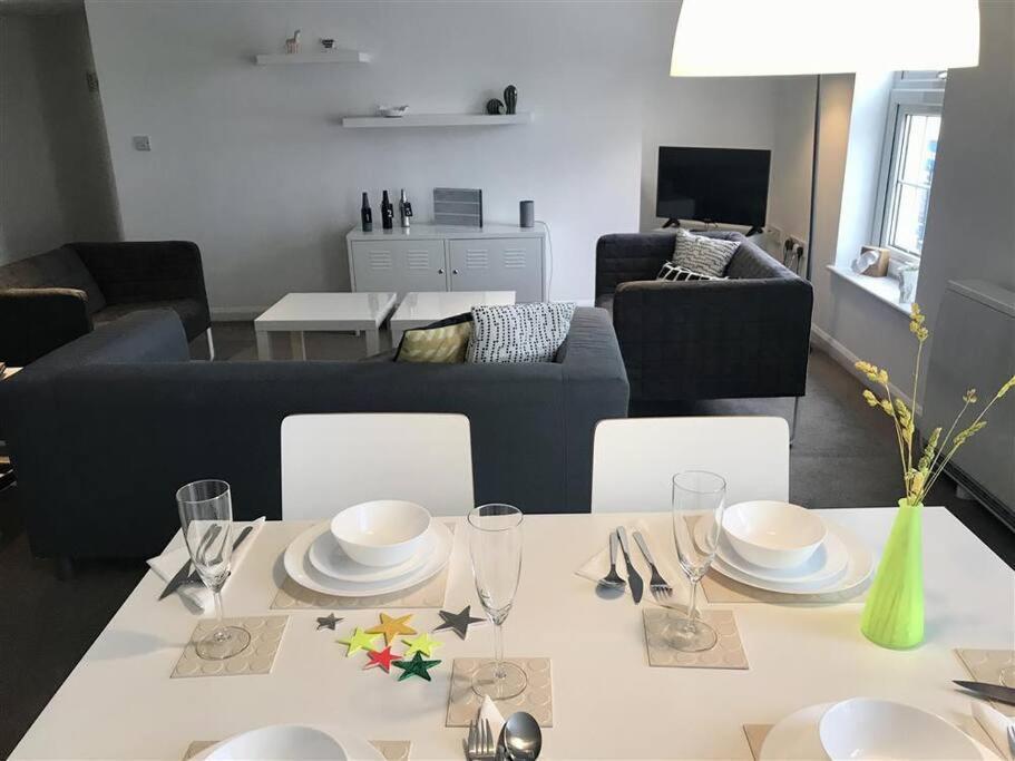 No 1 Town Apartment Sidmouth Bagian luar foto